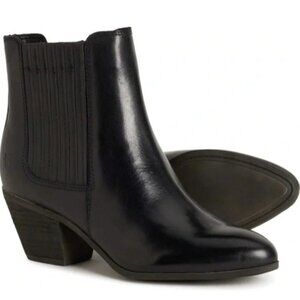 Frye Black Sandra Chelsea Leather Ankle Boots Size 9.5 New Classic